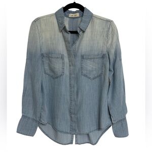 Bella Dahl Chambray Tencel Button Down Shirt Roll Tab Sleeve Split Back XS layer